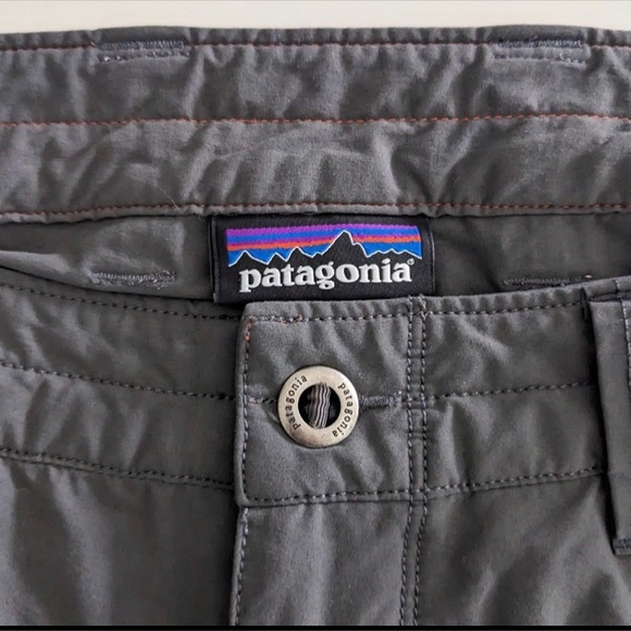 Men’s 32 x 32 PATAGONIA Dark Grey Lightweight Packable Hiking Pants - Picture 3 of 5